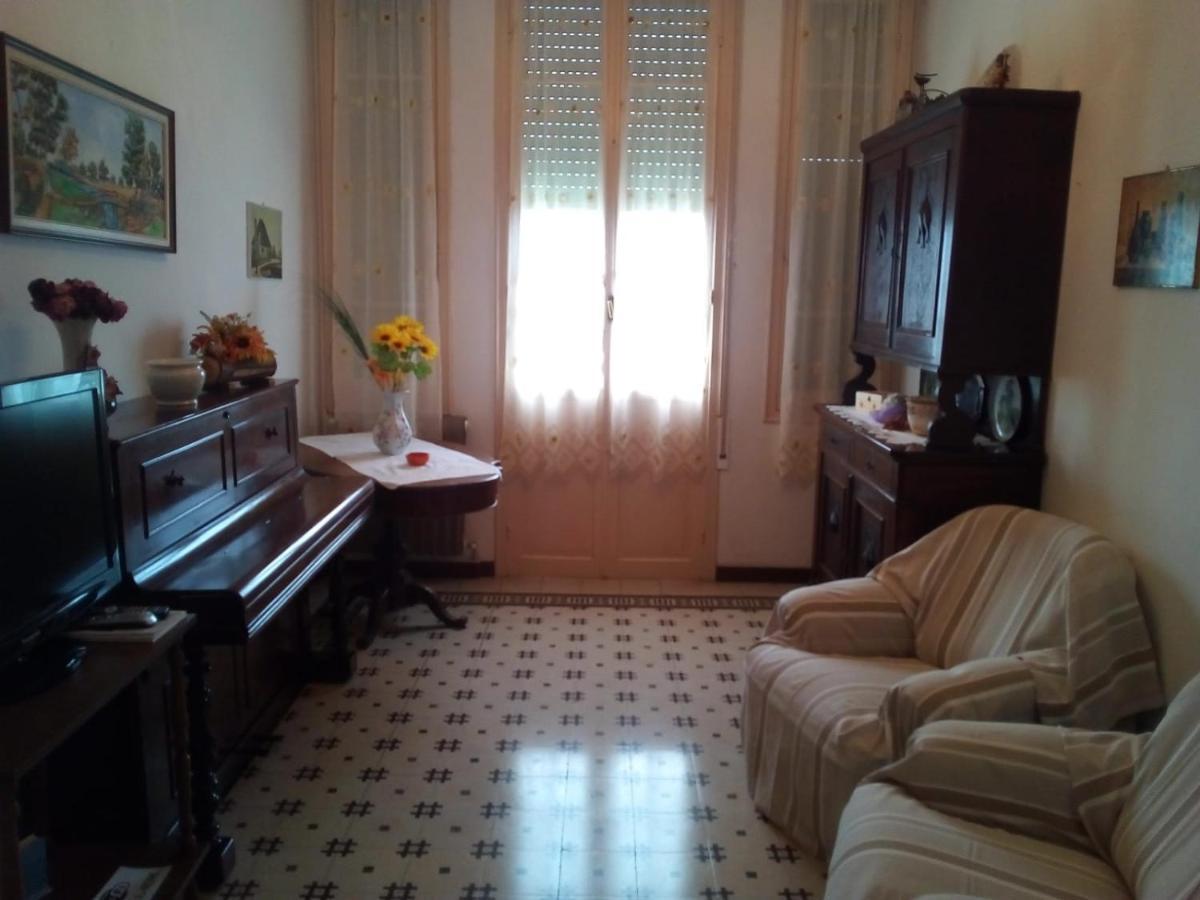 Villa Villino Anna Imperia Exterior foto